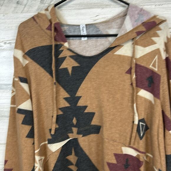 New Boutique Brand Southwest Aztec Soft Stretchy Pullover Hoodie Women’s Large - Picture 2 of 8